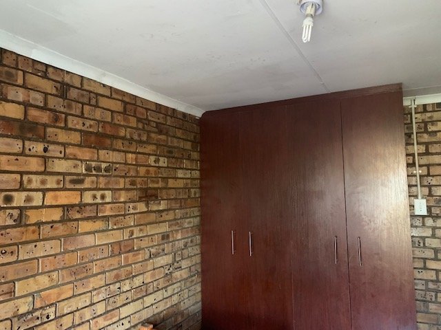 5 Bedroom Property for Sale in Kuruman Northern Cape